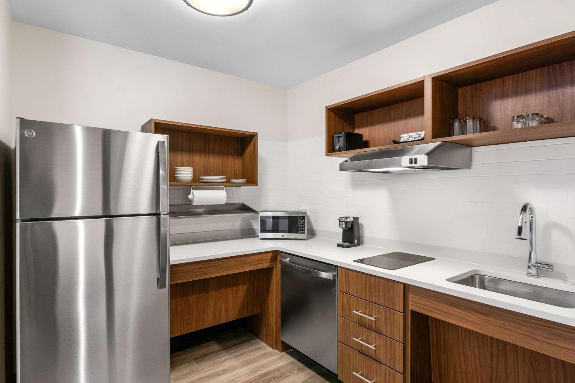 Everhome Suites Lexington - Horse Park المظهر الخارجي الصورة